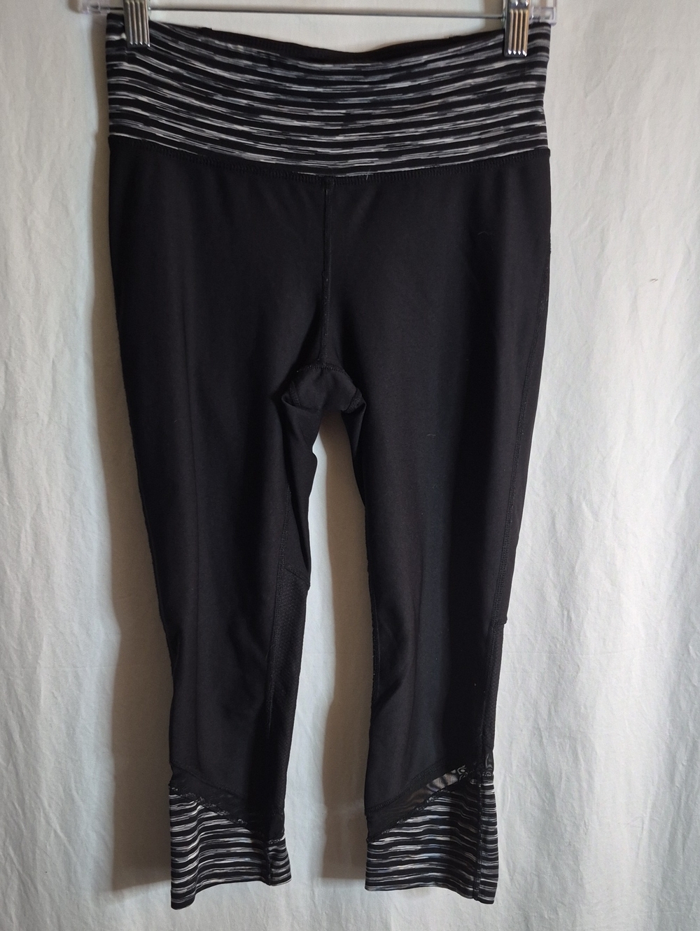 Xersion Black Capris with Black-and-Gray Striped Waistband and Cuffs